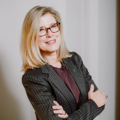 Claudia Pierenz
